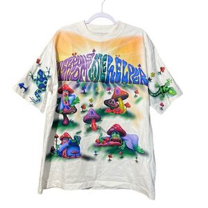 Path of Sosio Mushrooms Little Helper Graphic Tee Men's Size XL
